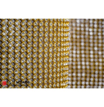 Стразы термоклеевые на листе (полотно из страз) разм.120х45 см арт.LT1-3 цв.золото уп.1 шт